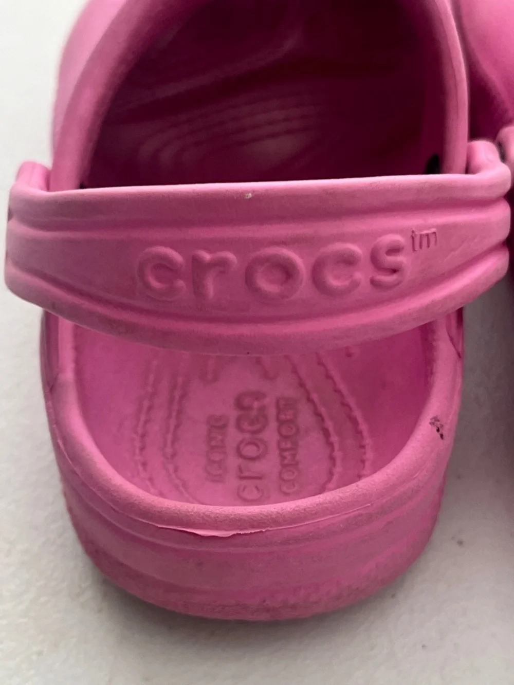 Crocs Kids Pink Clog Water Shoes, Barbie/Doughnut Jibbutz Charms Size 10